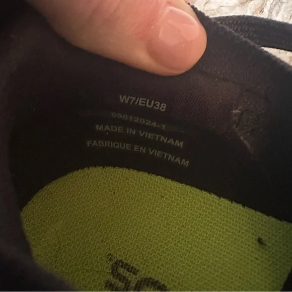 OOFOS Womens Oomy Stride Black Women’s size 7 - Picture 15 of 15